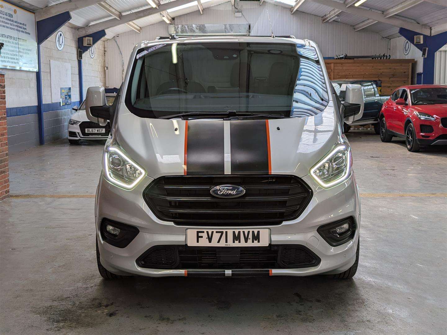 <p>2021 FORD TRANSIT CUSTOM 290SPRT AUTO - 1 x REG'D KEEPER FROM NEW</p>