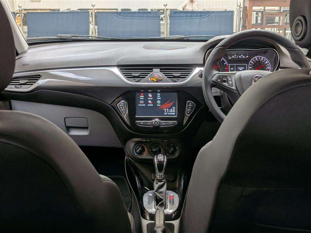 <p>2016 VAUXHALL CORSA SE AUTO</p>