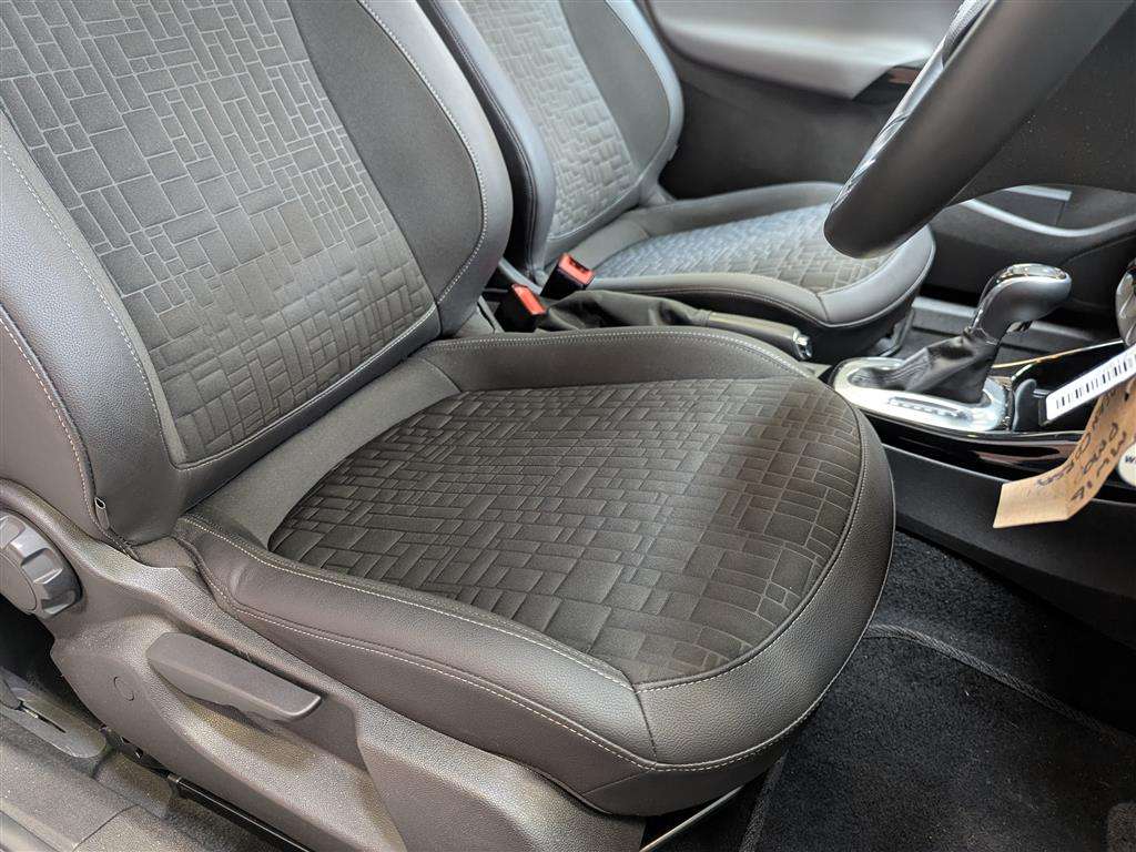 <p>2016 VAUXHALL CORSA SE AUTO</p>