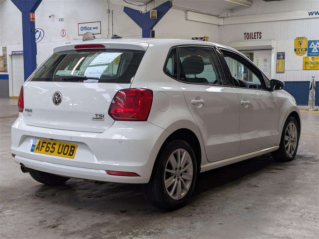 <p>2015 VOLKSWAGEN POLO SE TSI 1 x REG'D KEEPER FROM NEW.</p>