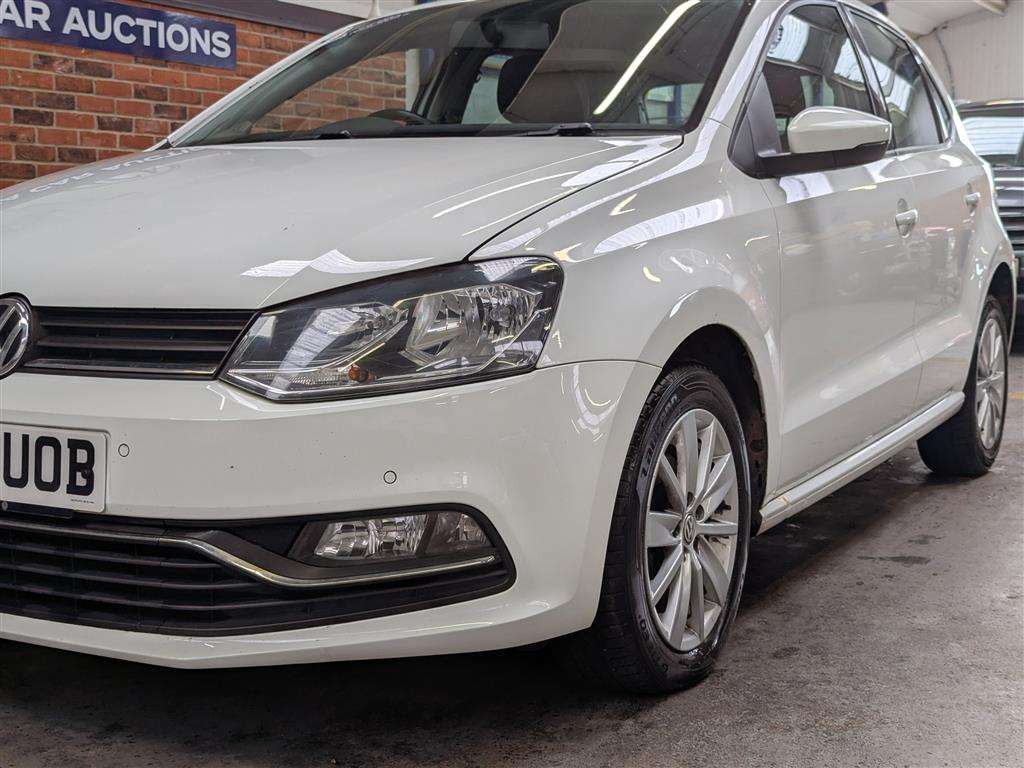<p>2015 VOLKSWAGEN POLO SE TSI 1 x REG'D KEEPER FROM NEW.</p>