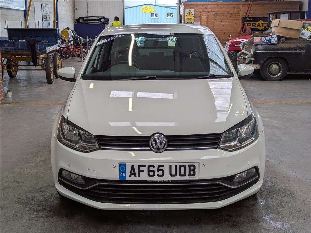 <p>2015 VOLKSWAGEN POLO SE TSI 1 x REG'D KEEPER FROM NEW.</p>