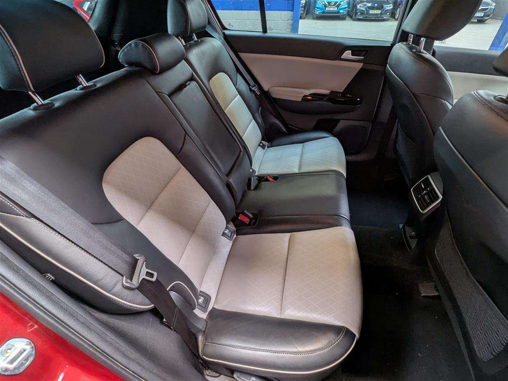 <p>2017 KIA SPORTAGE GT-LINE ED CRDI</p>