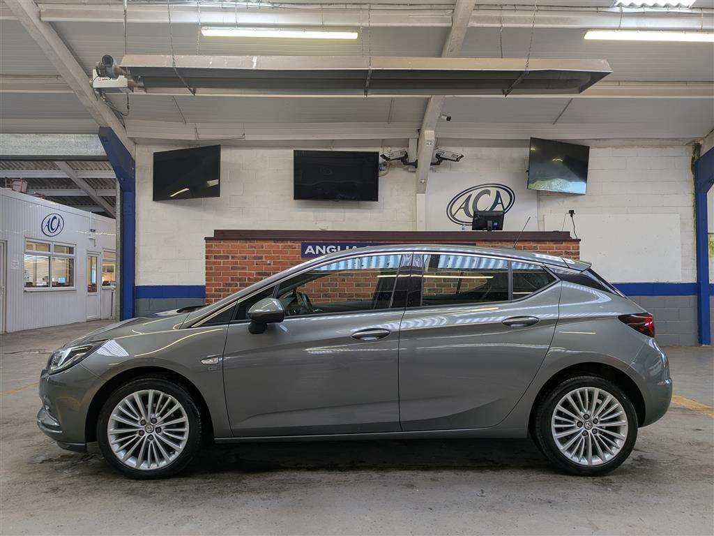 <p>2018 VAUXHALL ASTRA ELITE ECOTEC S/S</p>