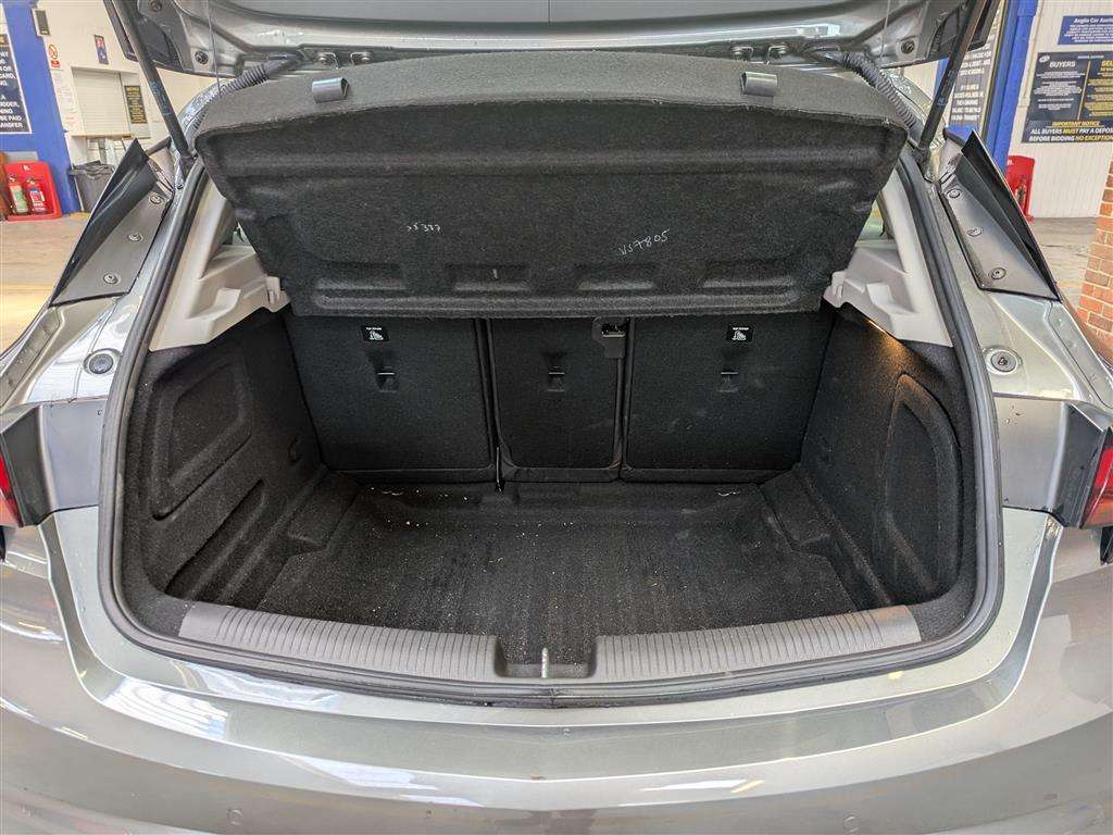 <p>2018 VAUXHALL ASTRA ELITE ECOTEC S/S</p>