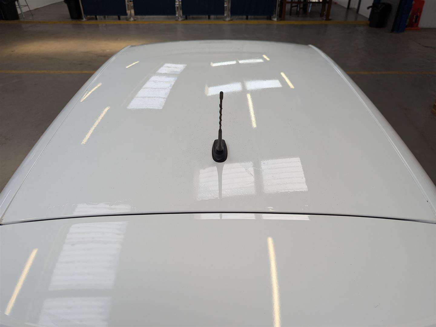 <p>2015 PEUGEOT 308 ACTIVE BLUE HDI S/S</p>