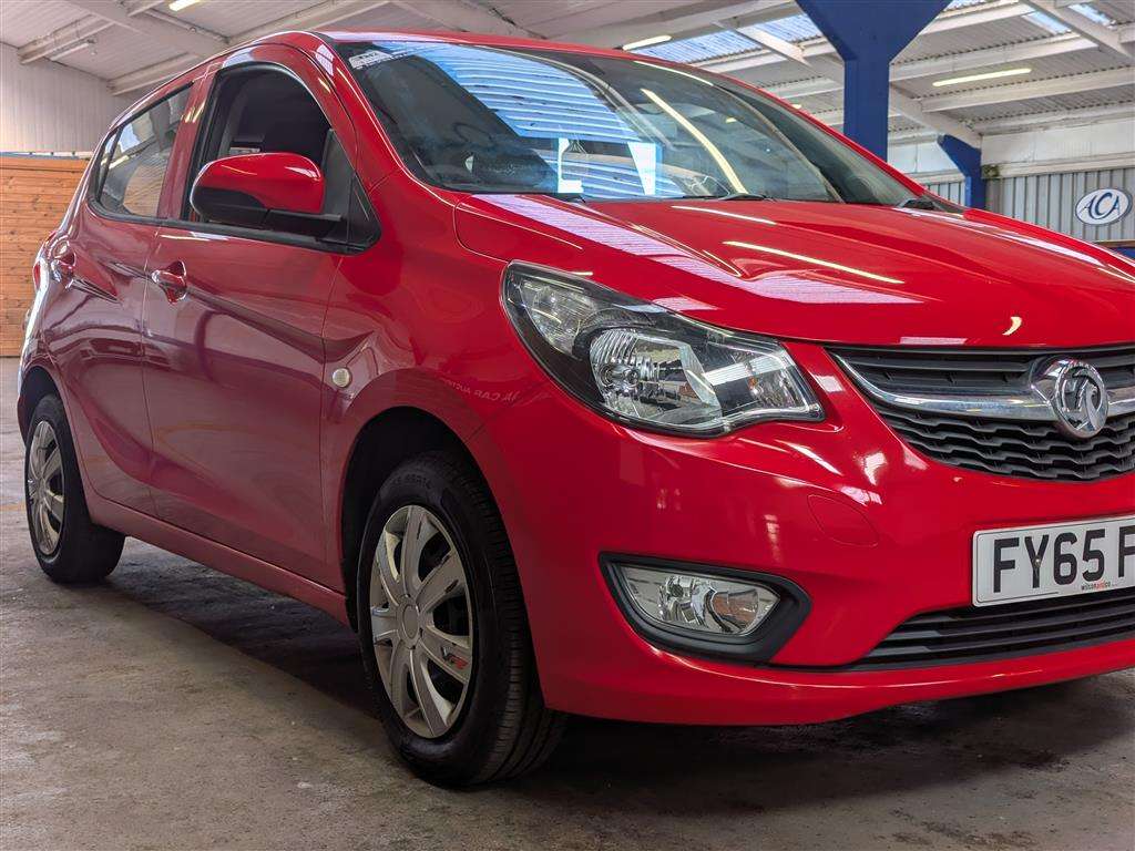 <p>2015 VAUXHALL VIVA SE</p>