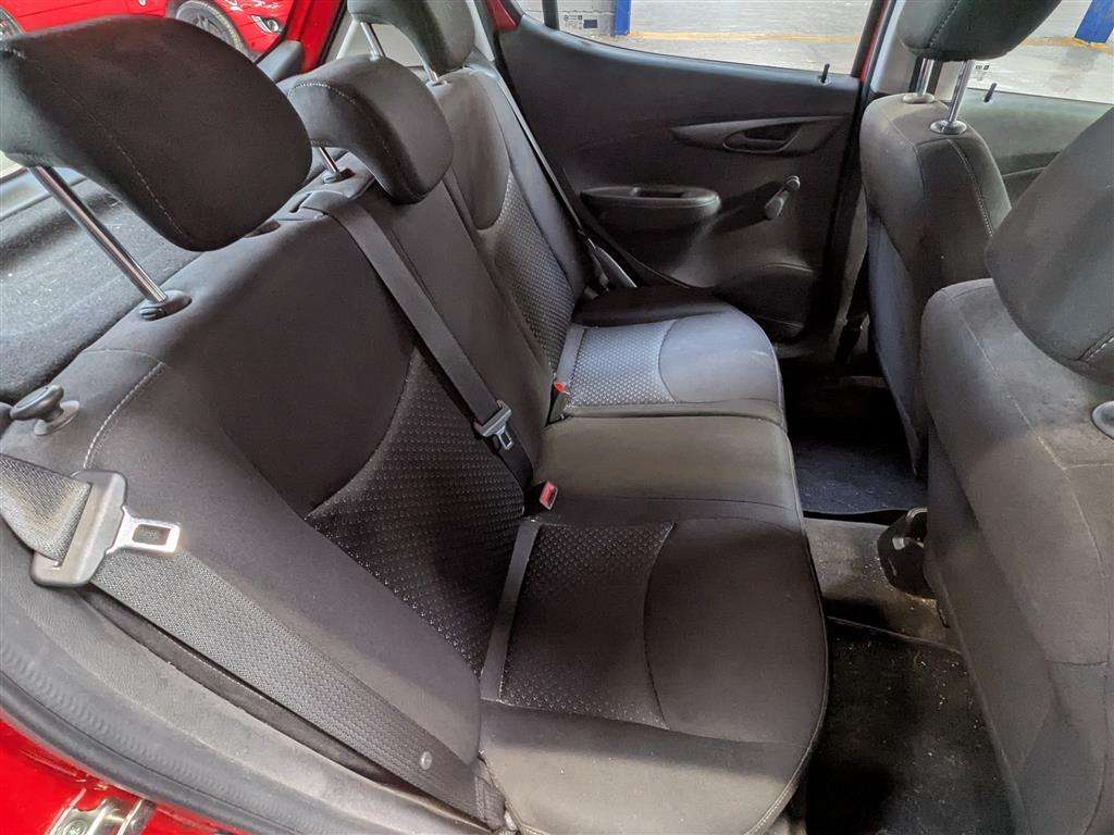 <p>2015 VAUXHALL VIVA SE</p>