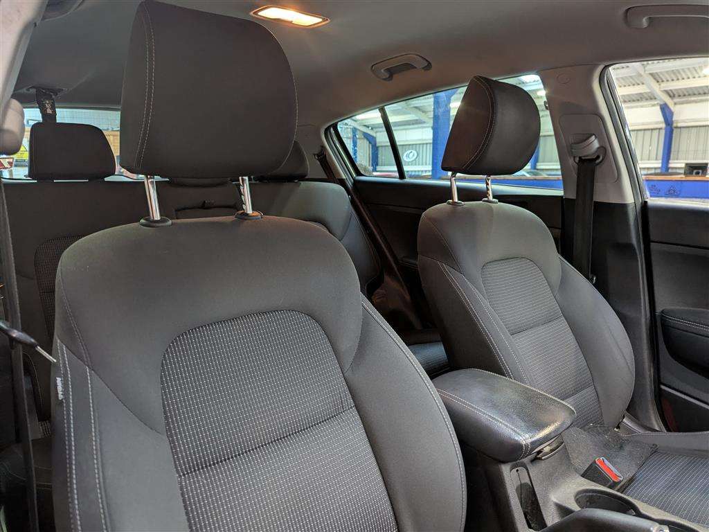 <p>2016 KIA SPORTAGE 2 CRDI ISG</p>