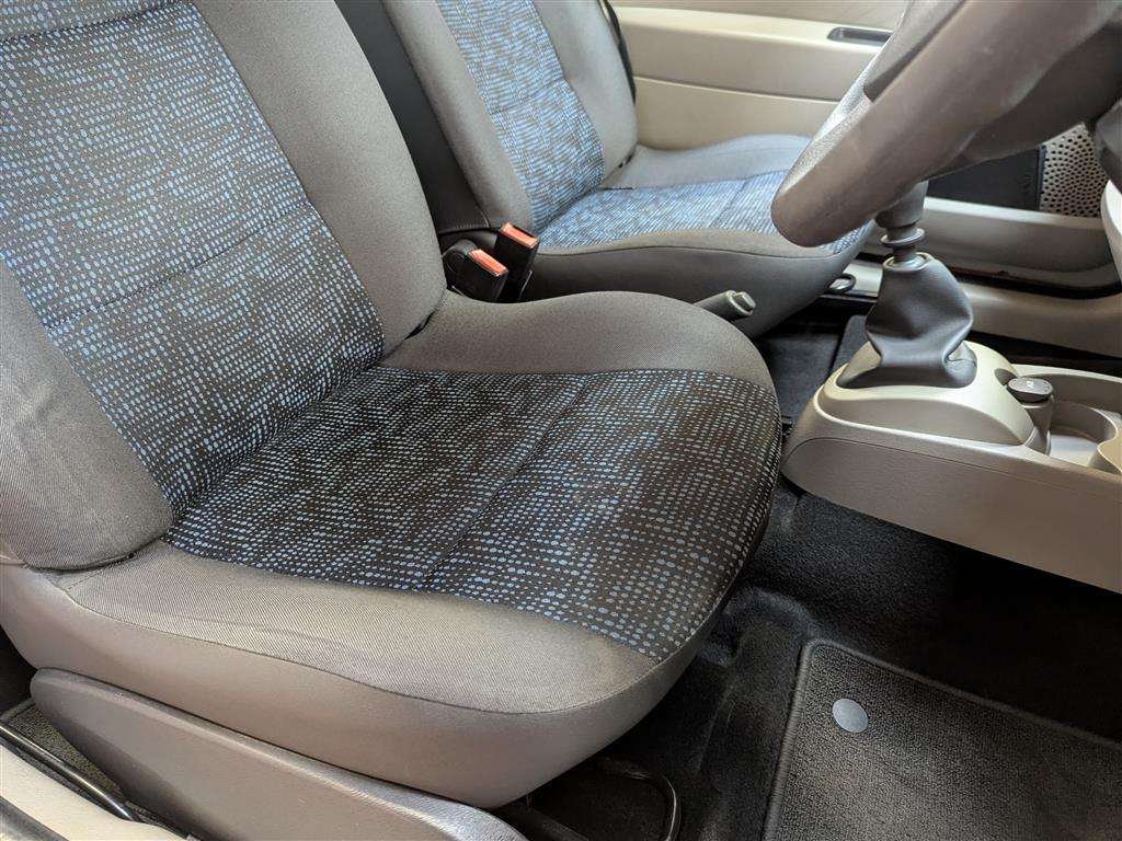 <p>2010 RENAULT TWINGO FREEWAY</p>