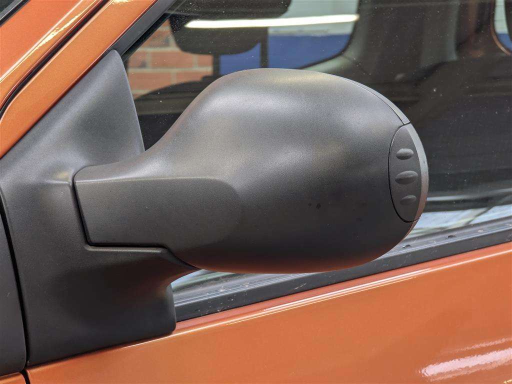 <p>2010 RENAULT TWINGO FREEWAY</p>