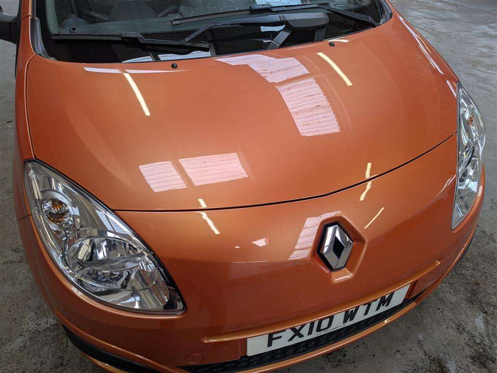 <p>2010 RENAULT TWINGO FREEWAY</p>