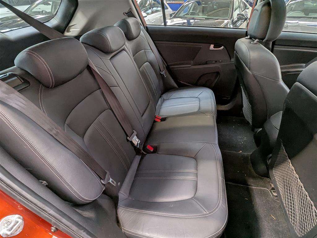<p>2013 KIA SPORTAGE KX-4 CRDI AUTO</p>