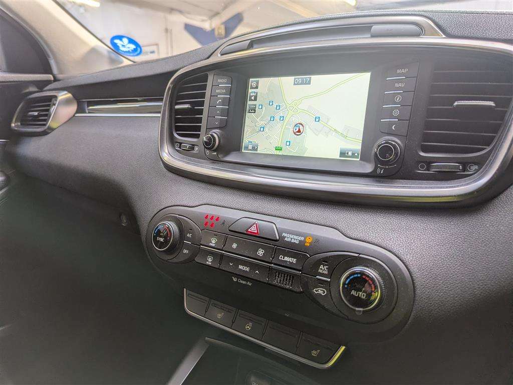 <p>2015 KIA SORENTO KX-2 CRDI ISG 4X4</p>