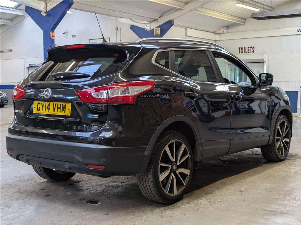 <p>2014 NISSAN QASHQAI TEKNA DCI</p>