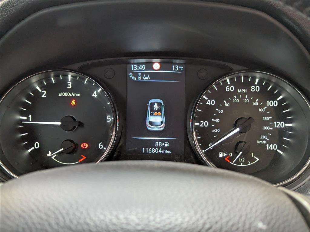 <p>2014 NISSAN QASHQAI TEKNA DCI</p>