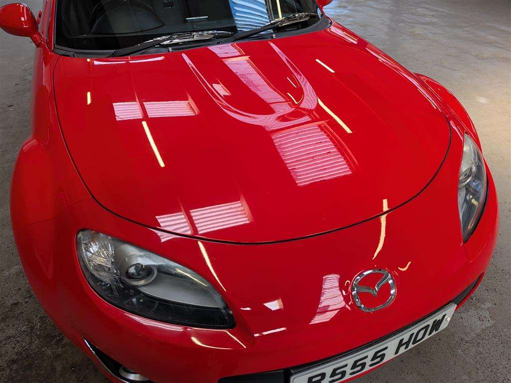 <p>2011 MAZDA MX-5 I SE</p>
