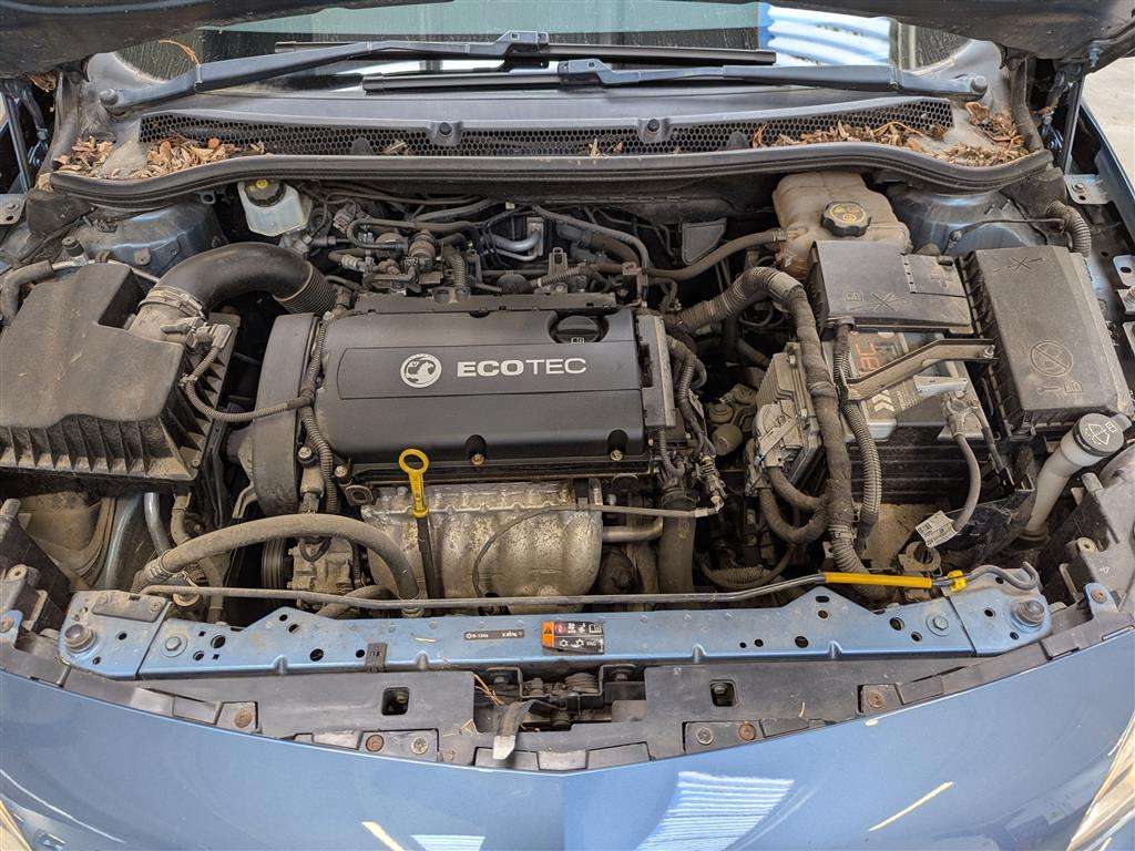 <p>2014 VAUXHALL ASTRA ELITE</p>