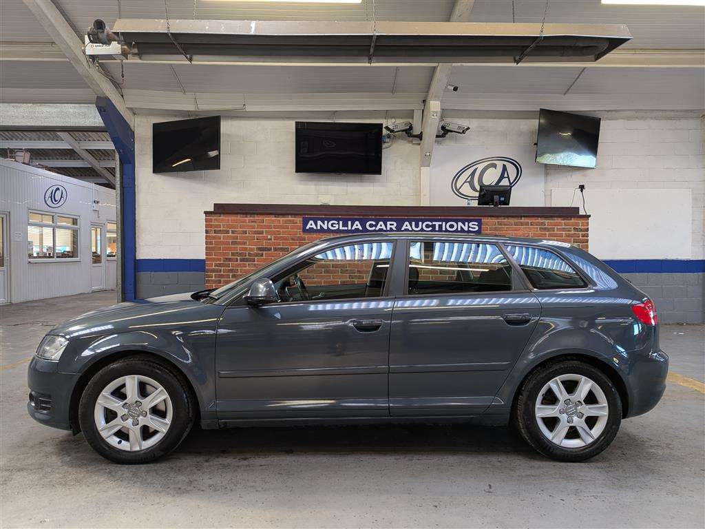 <p>2010 AUDI A3 SE TDI QUATTRO</p>