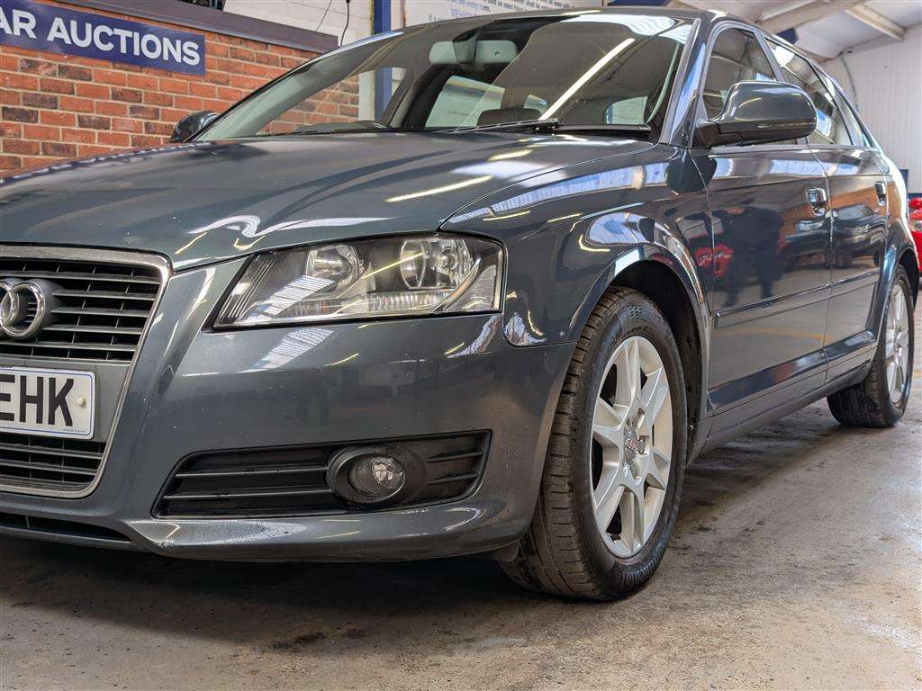 <p>2010 AUDI A3 SE TDI QUATTRO</p>