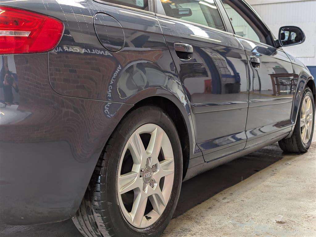 <p>2010 AUDI A3 SE TDI QUATTRO</p>