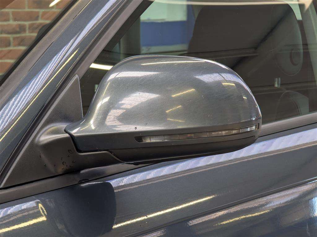 <p>2010 AUDI A3 SE TDI QUATTRO</p>