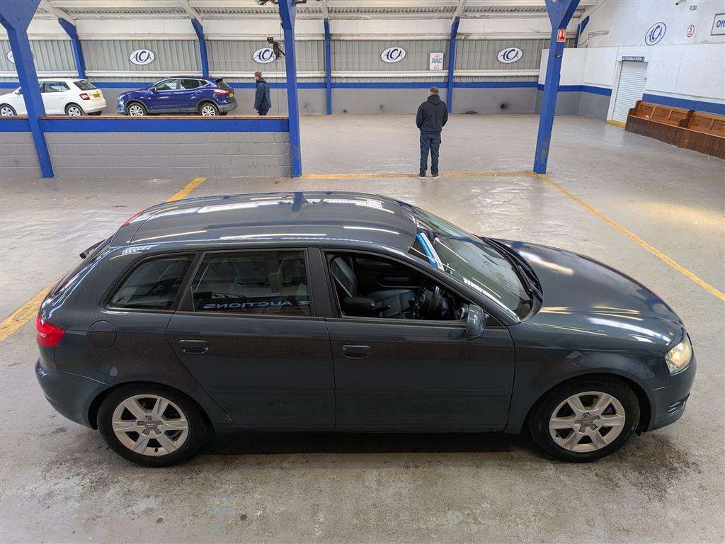 <p>2010 AUDI A3 SE TDI QUATTRO</p>