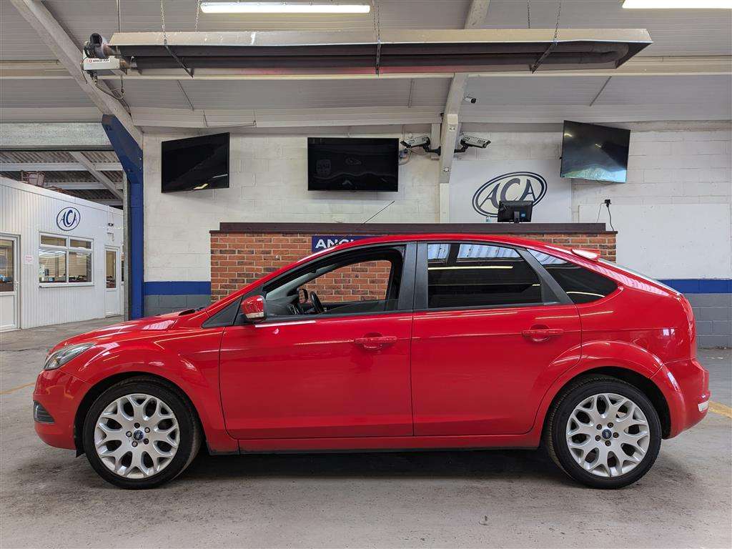 <p>2009 FORD FOCUS ZETEC TDCI 109</p>