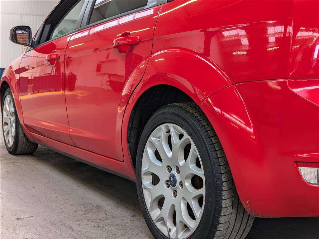 <p>2009 FORD FOCUS ZETEC TDCI 109</p>