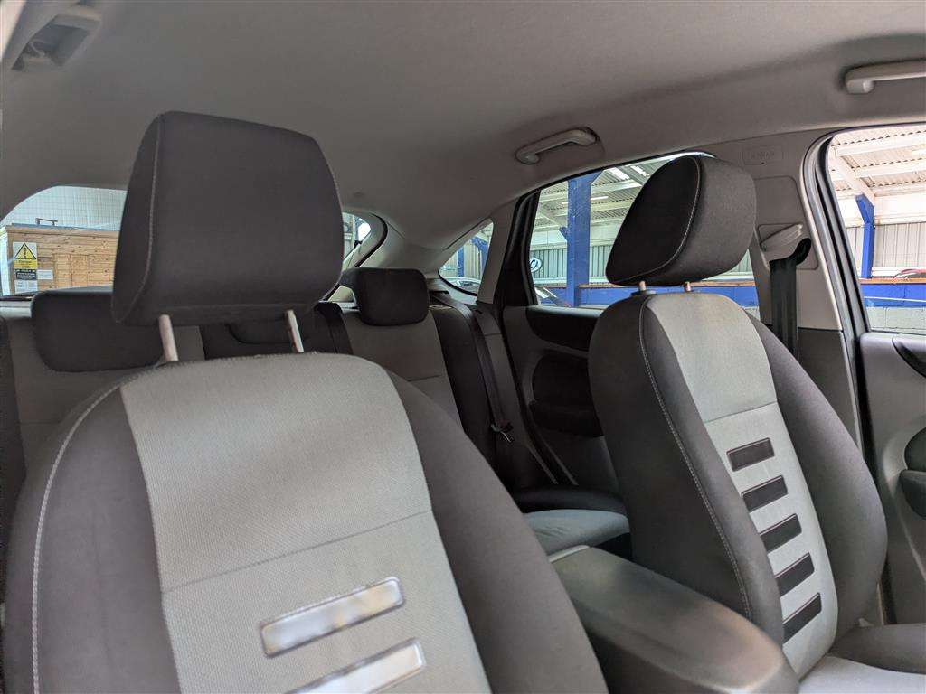 <p>2009 FORD FOCUS ZETEC TDCI 109</p>