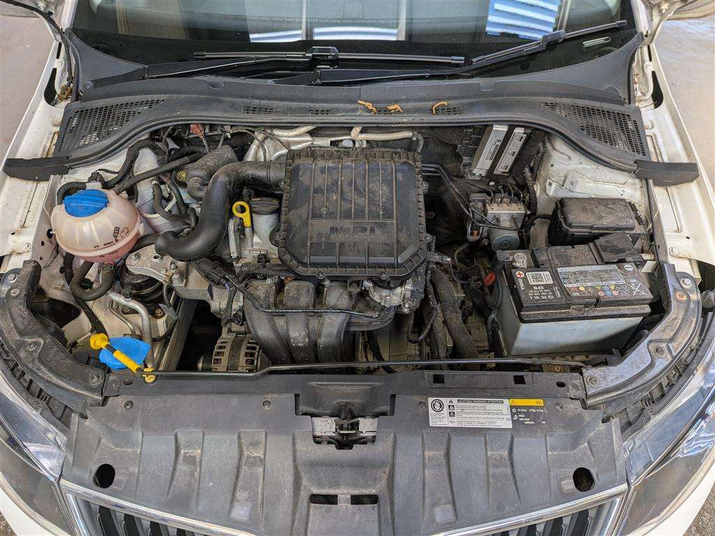 <p>2015 SKODA FABIA SE MPI</p>