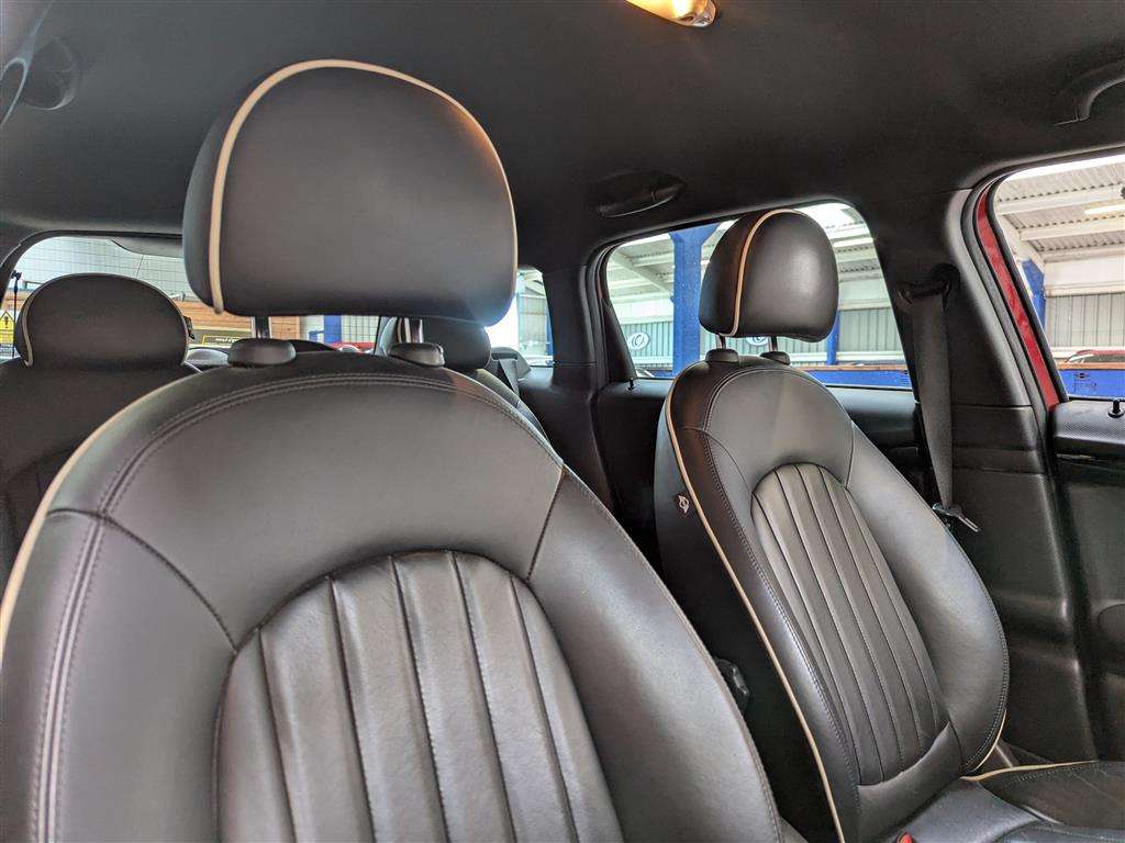 <p>2012 MINI COUNTRYMAN COOPER S ALL4</p>