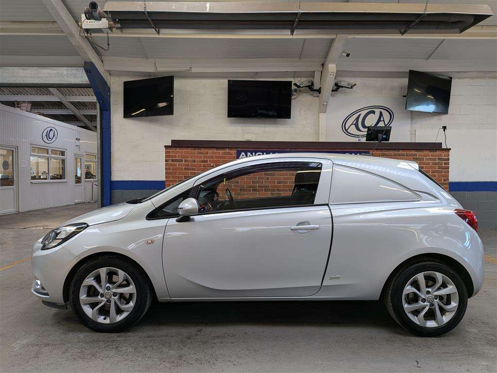 <p>2016 VAUXHALL CORSA SPORTIVE CDTI S/S</p>