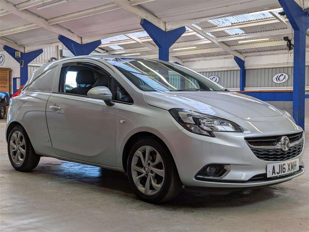 <p>2016 VAUXHALL CORSA SPORTIVE CDTI S/S</p>
