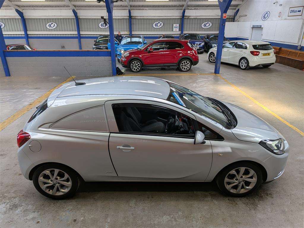 <p>2016 VAUXHALL CORSA SPORTIVE CDTI S/S</p>