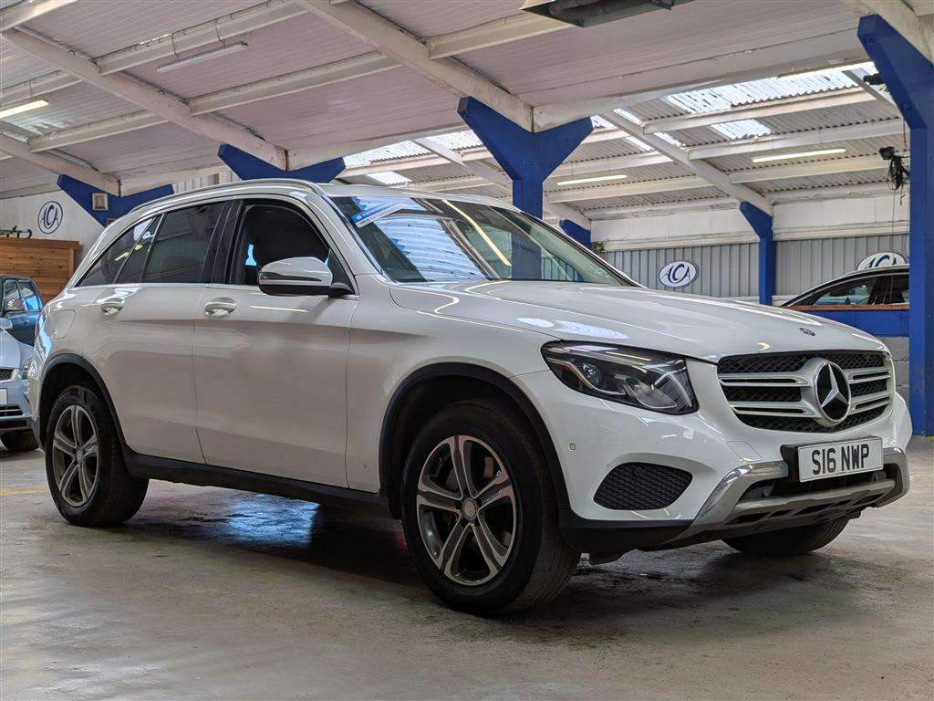 <p>2016 MERCEDES-BENZ GLC 220 D 4MATIC SPORT AU</p>