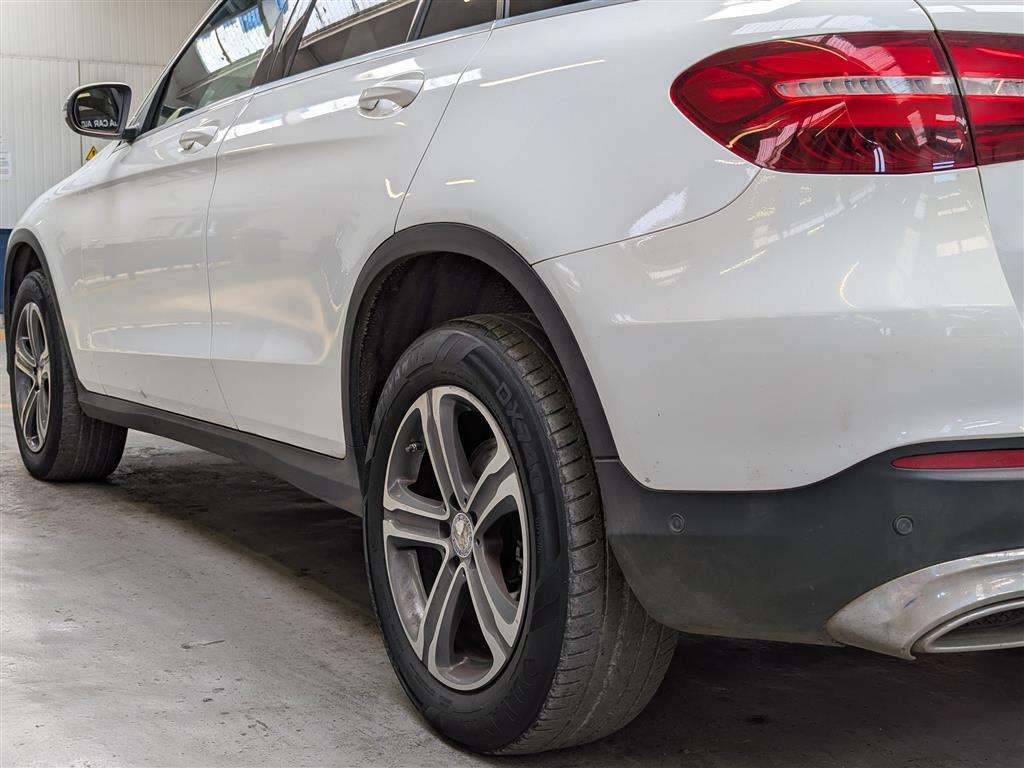 <p>2016 MERCEDES-BENZ GLC 220 D 4MATIC SPORT AU</p>