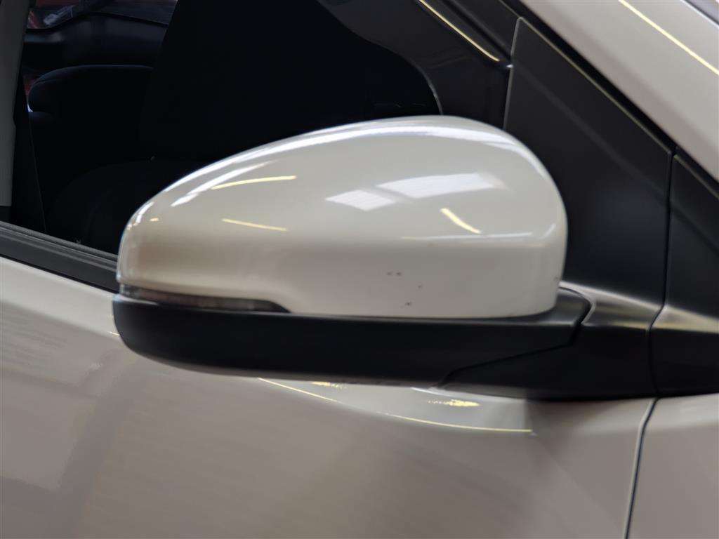 <p>2013 HONDA CIVIC I-DTEC ES</p>