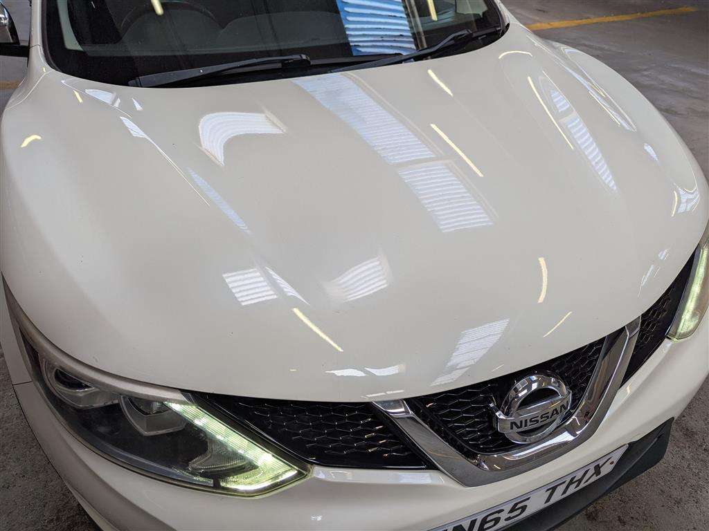 <p>2015 NISSAN QASHQAI N-TEC + DCI</p>