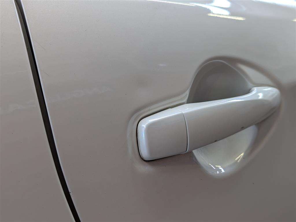 <p>2015 NISSAN QASHQAI N-TEC + DCI</p>