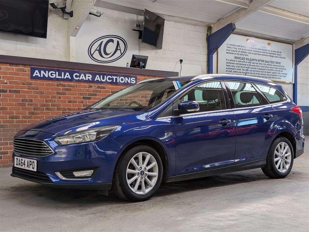 <p>2014 FORD FOCUS TITANIUM AUTO</p>