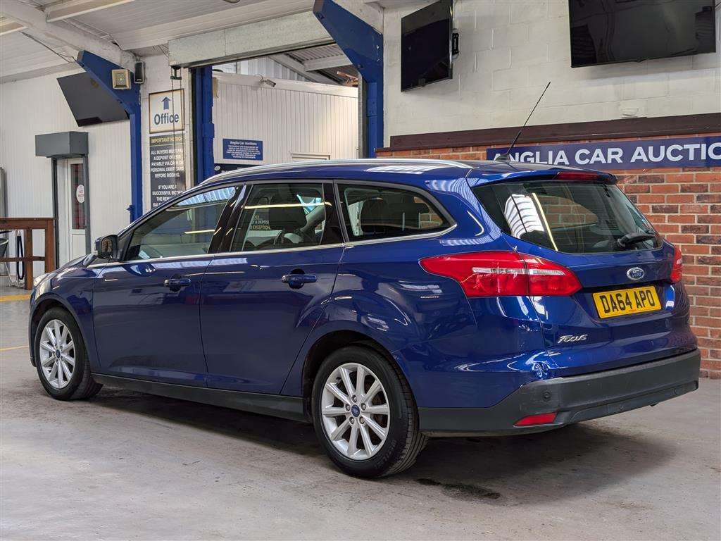 <p>2014 FORD FOCUS TITANIUM AUTO</p>