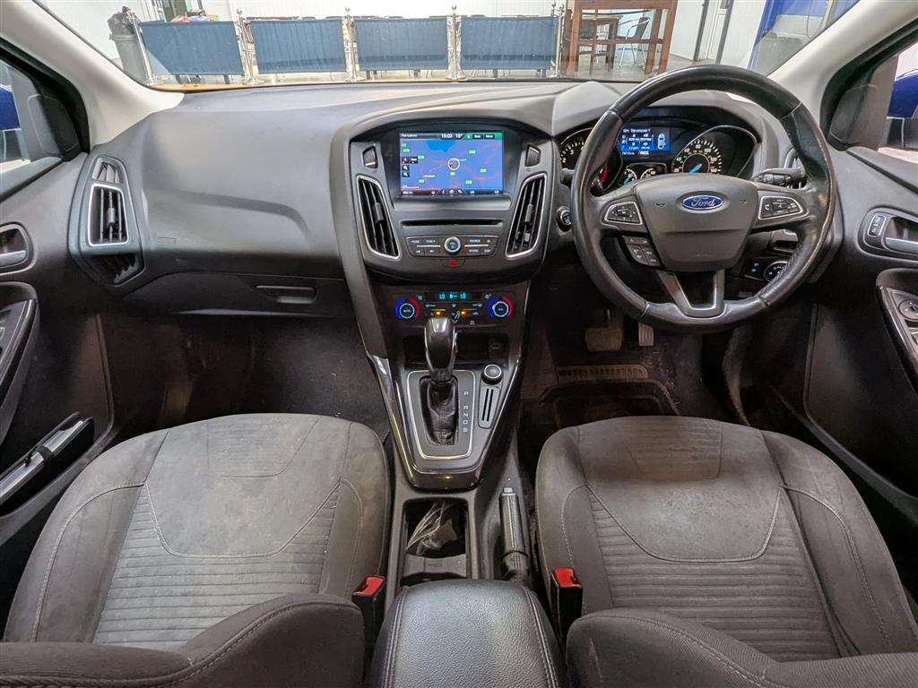 <p>2014 FORD FOCUS TITANIUM AUTO</p>