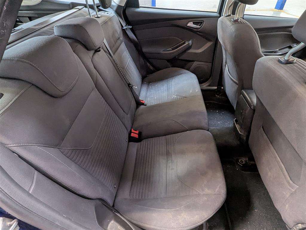 <p>2014 FORD FOCUS TITANIUM AUTO</p>