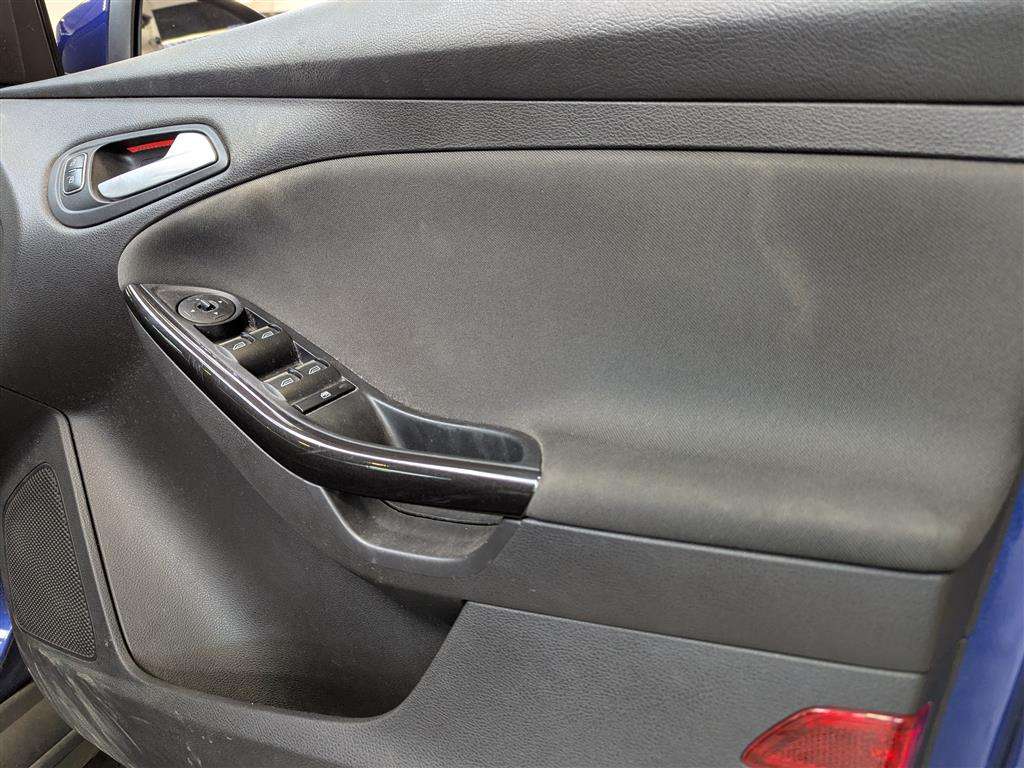 <p>2014 FORD FOCUS TITANIUM AUTO</p>