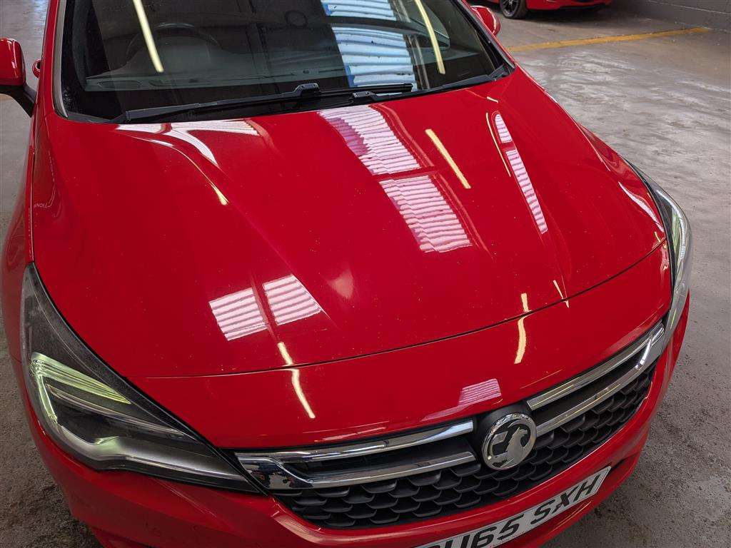 <p>2015 VAUXHALL ASTRA SRI NAV CDTI S/S</p>