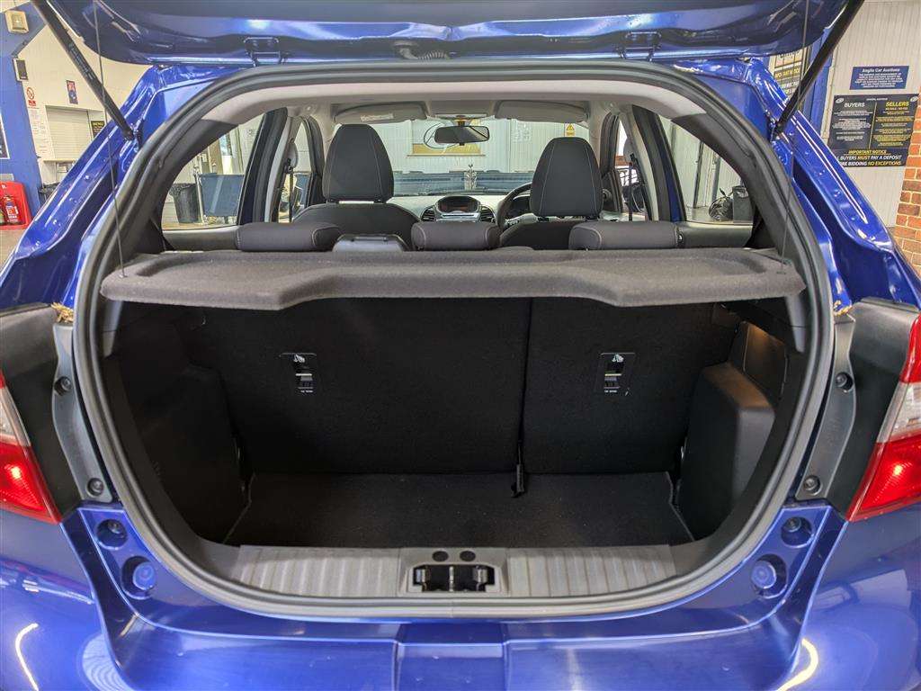 <p>2017 FORD KA+ ZETEC 1 x REG'D KEEPR FROM NEW</p>