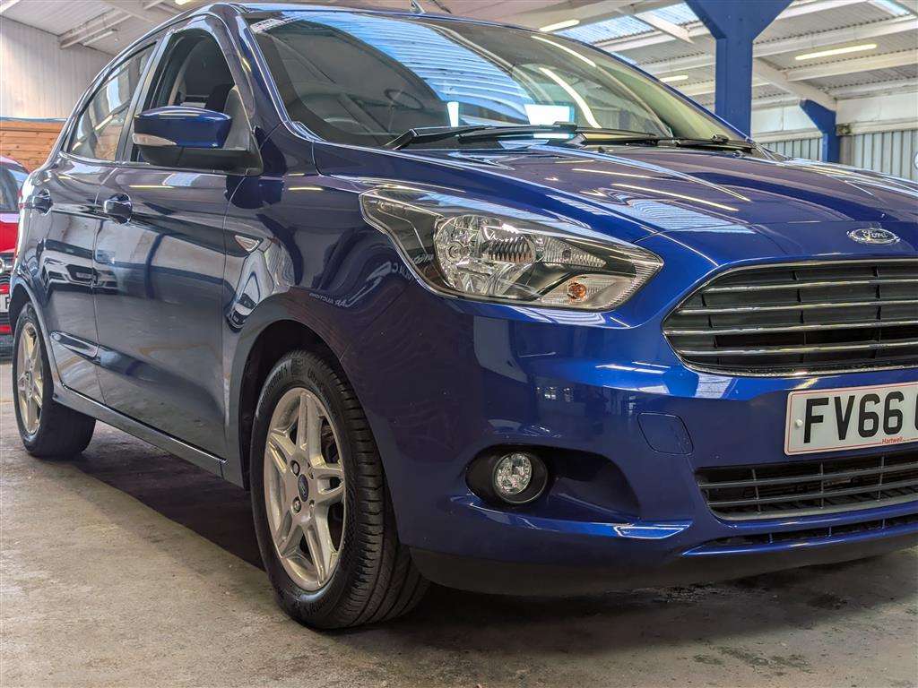 <p>2017 FORD KA+ ZETEC 1 x REG'D KEEPR FROM NEW</p>
