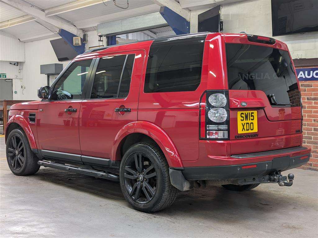 <p>2015 LAND ROVER DISCOVERY HSE SDV6 AUTO</p>
