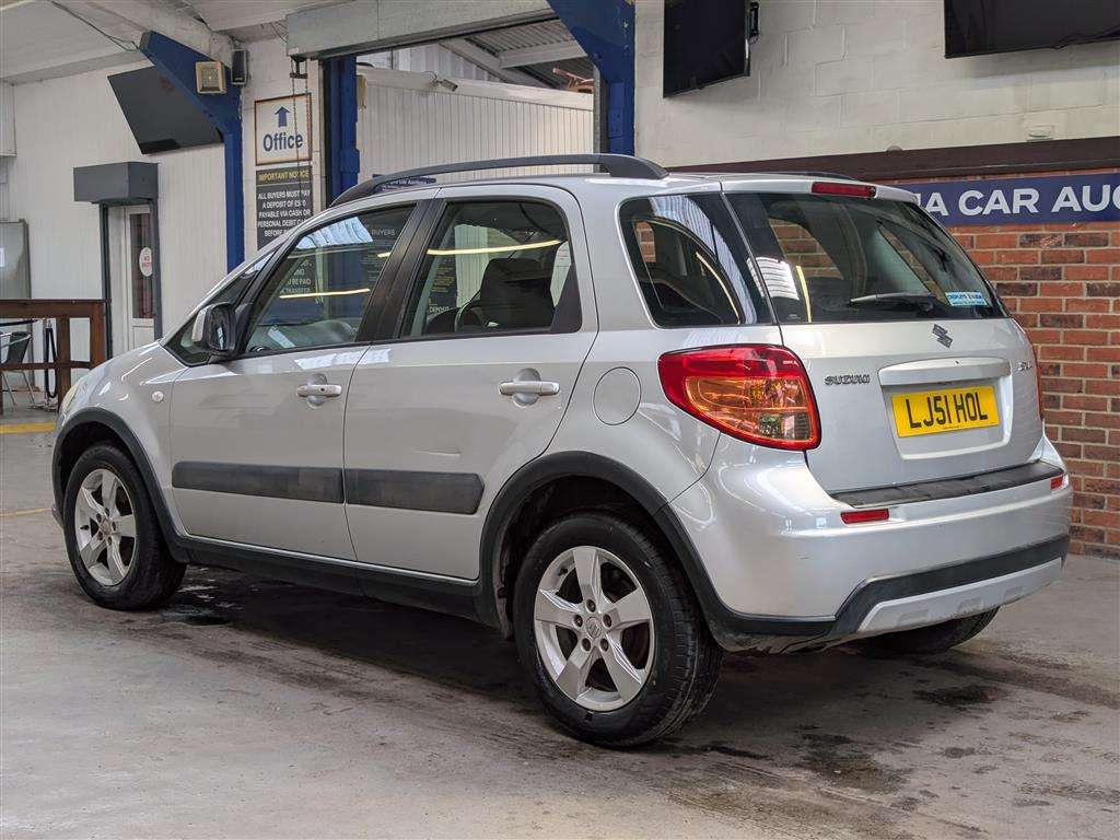 <p>2013 SUZUKI SX4 SZ4</p>